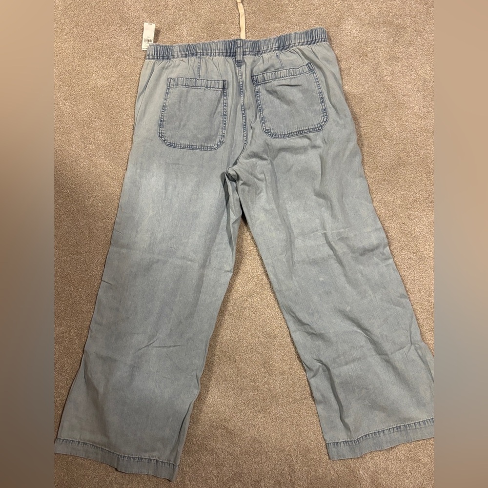 GAP Light Blue Wide Leg Pants - Picture 3 of 5